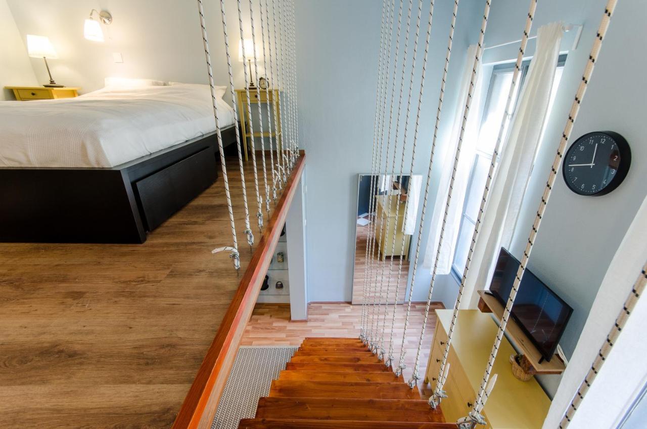 Paulay'S Studio Apartment In The City Center. Budapest Luaran gambar