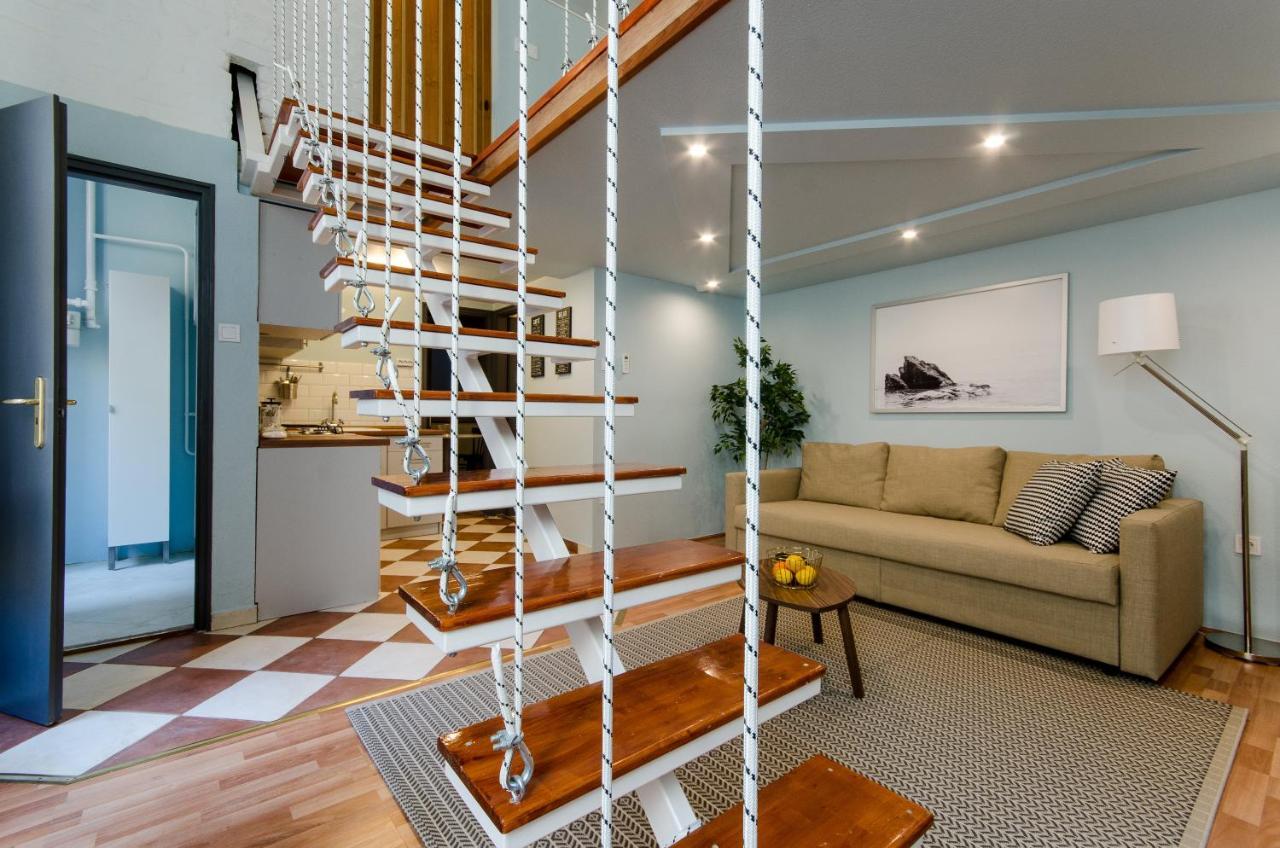 Paulay'S Studio Apartment In The City Center. Budapest Luaran gambar