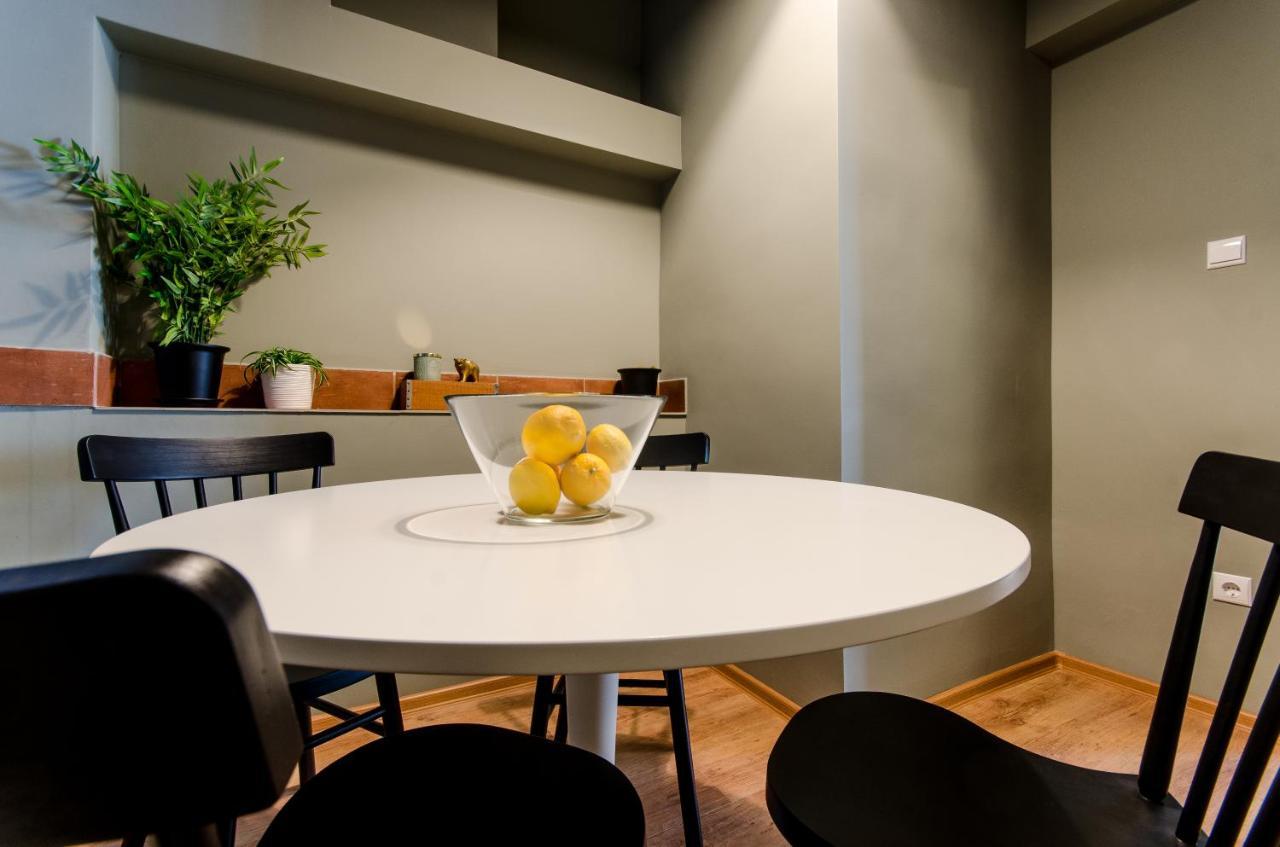 Paulay'S Studio Apartment In The City Center. Budapest Luaran gambar